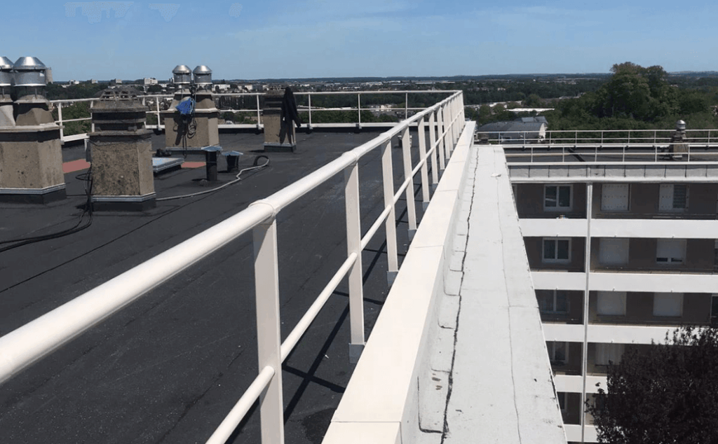 Pose de garde-corps Pose de garde-corps